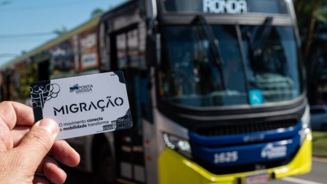 Usuários que resgataram créditos do transporte coletivo precisam retirar o cartão até segunda (31)