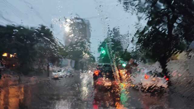 Imagem referente a Cascavel registra quase 30 mm de chuva após noite de tempestades; veja cidades da região com maiores volumes