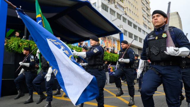 [PG 203 AN0S] Prefeitura apresenta croqui oficial do desfile de 15 de Setembro